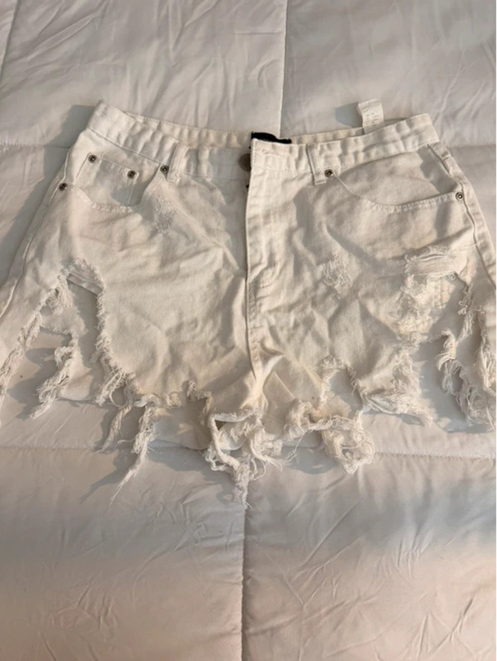 Pretty Little Thing white denim shorts size 10